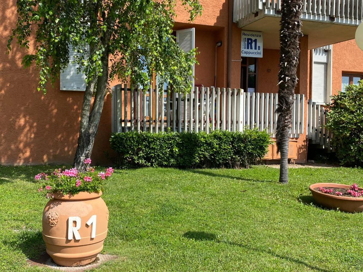 Residenza Cappuccini Aparthotel Peschiera del Garda Luaran gambar