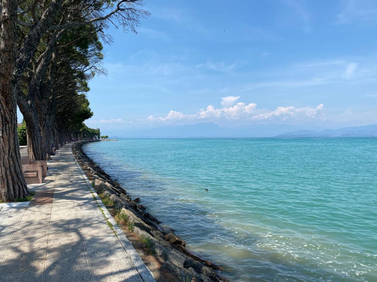 Residenza Cappuccini Aparthotel Peschiera del Garda Luaran gambar