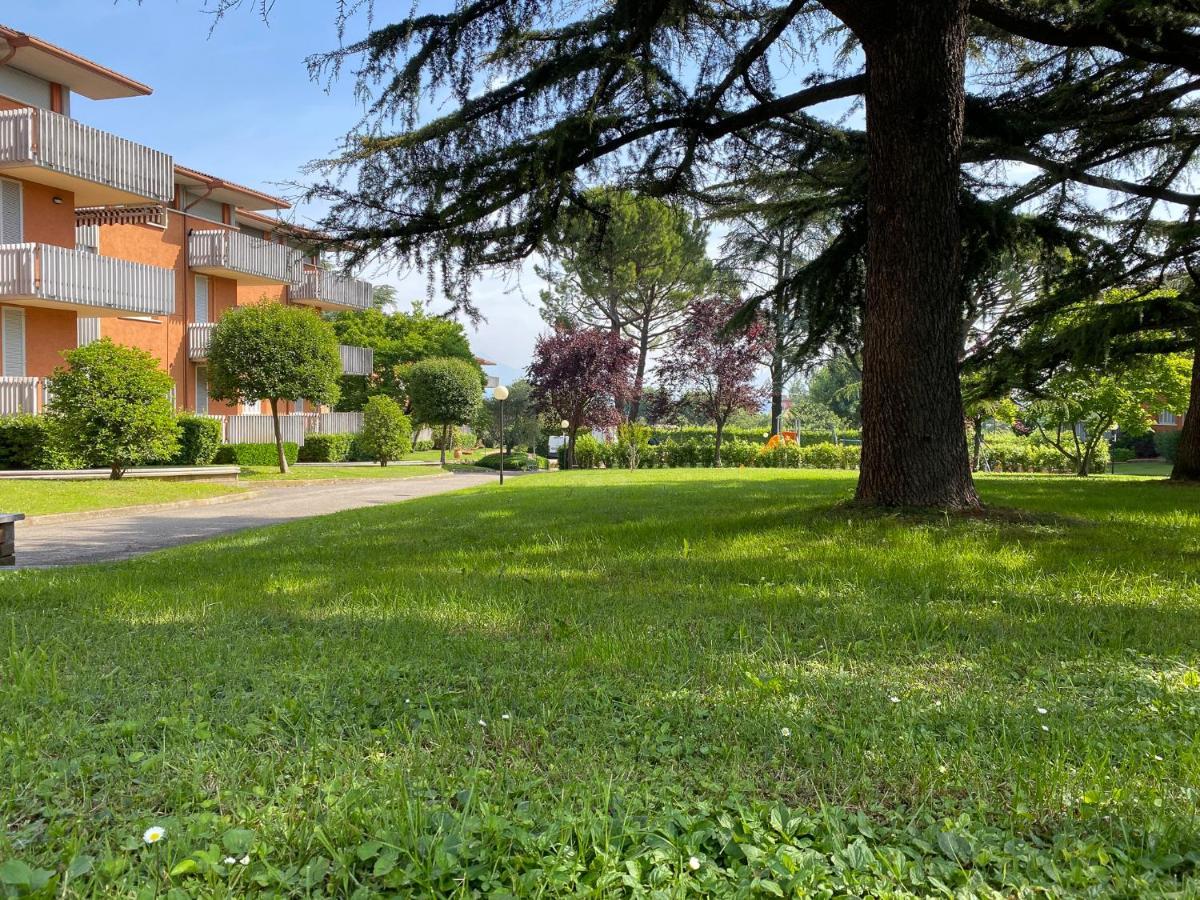 Residenza Cappuccini Aparthotel Peschiera del Garda Luaran gambar